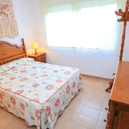 Merce Only Families Apartment Cambrils